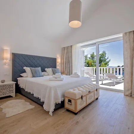 Luxury Sunny Side With Private Pool فيلة