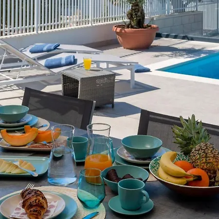 Luxury Sunny Side With Private Pool فيلة *