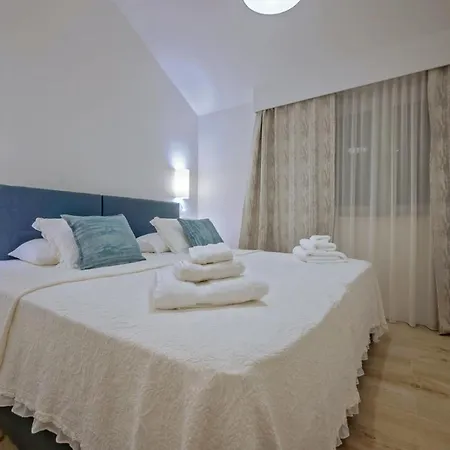فيلة Luxury Sunny Side With Private Pool